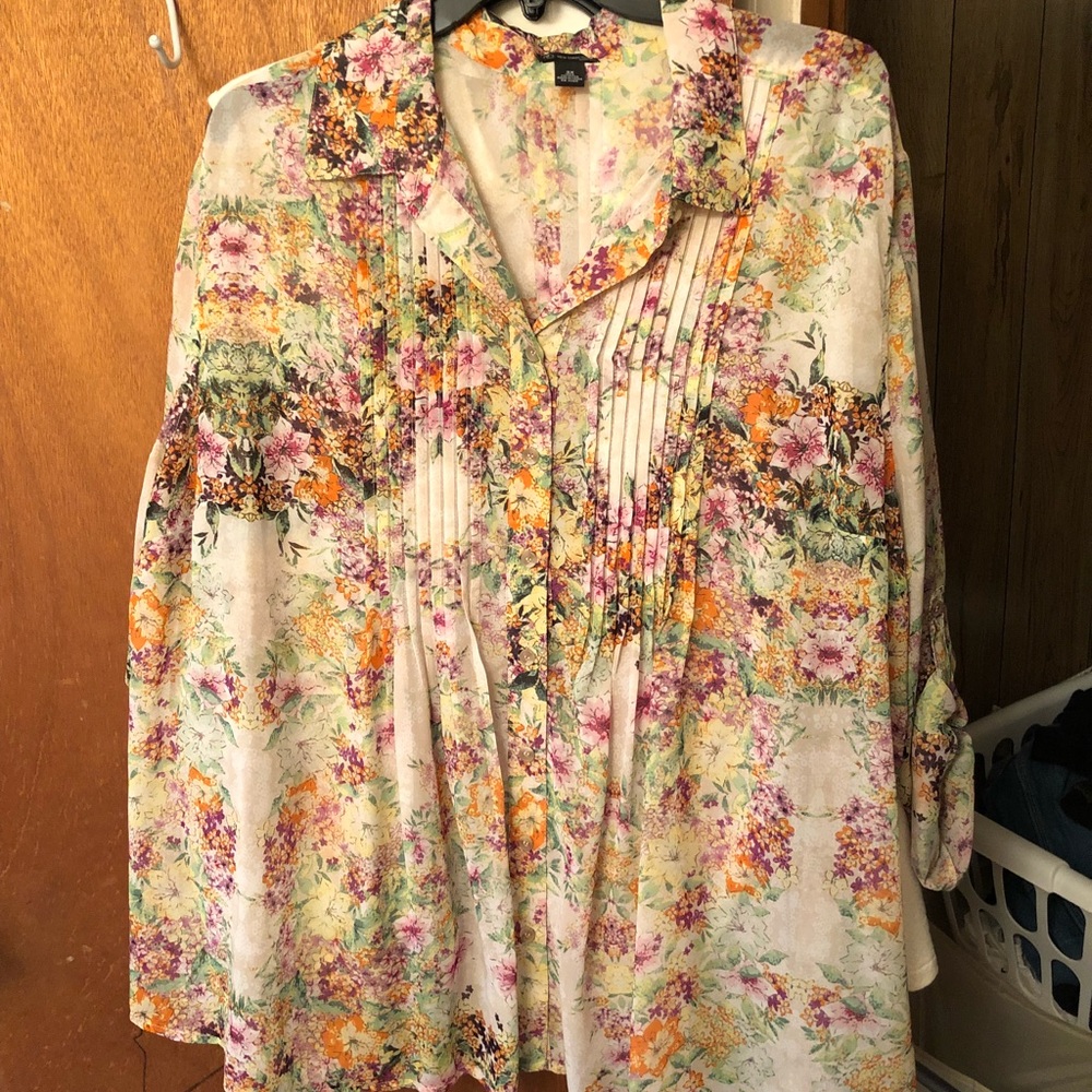 Women’s sheer pattern blouse 3X